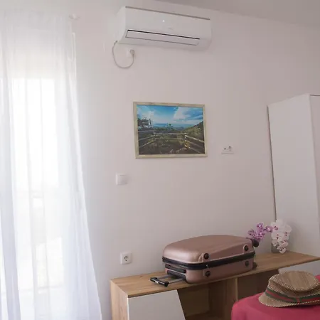 Magenta Aparthotel *